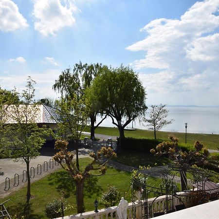 Seehotel Herlinde Podersdorf am See Εξωτερικό φωτογραφία