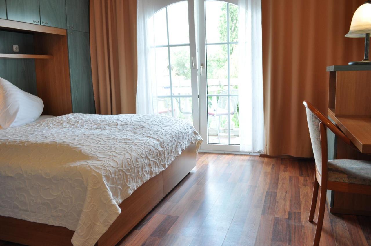 Seehotel Herlinde Podersdorf am See Εξωτερικό φωτογραφία